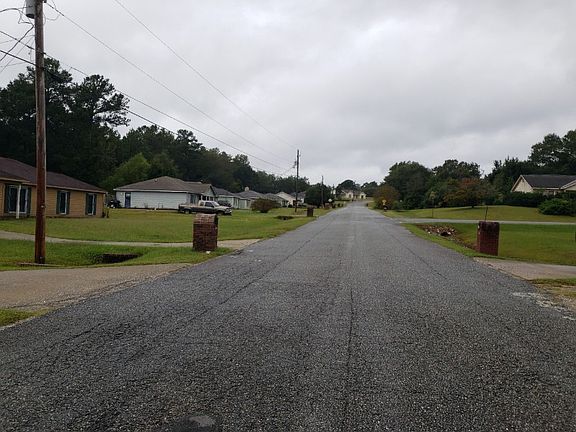 5th image of 119 Lee Road 916
