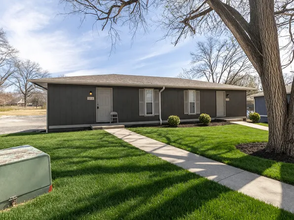 212 Wheaton Ct, Columbia, MO 65203