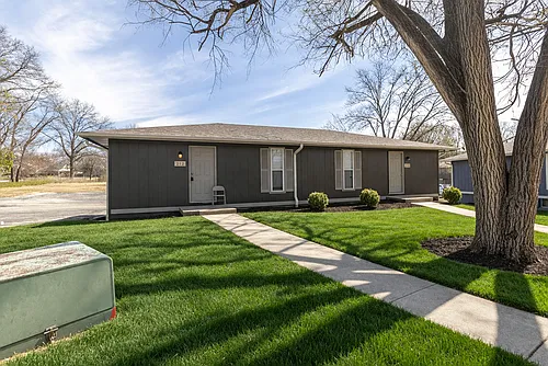 212 Wheaton Ct Photo 1