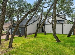 2309 Harbor Dr, Rockport, TX 78382