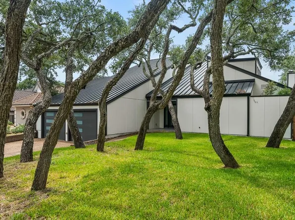 2309 Harbor Dr, Rockport, TX 78382