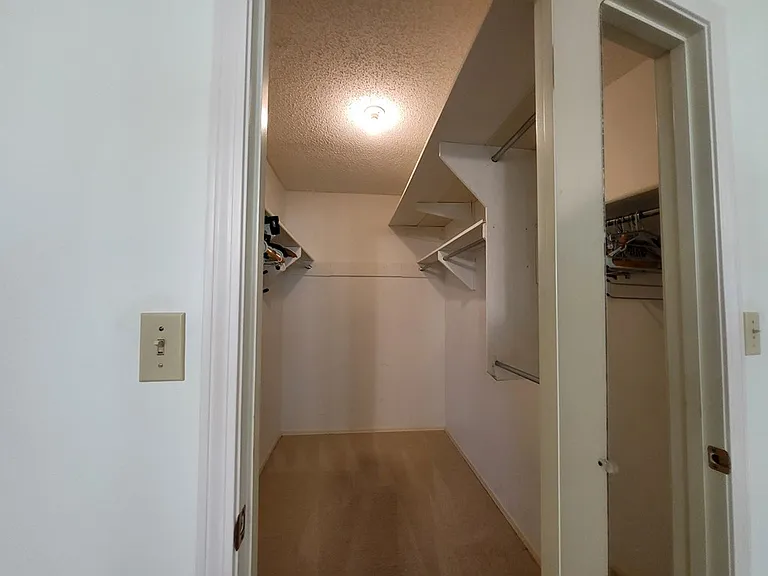 547 Fairway Dr — Photo 14