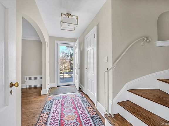 3rd image of 96 Quaker Ridge Road