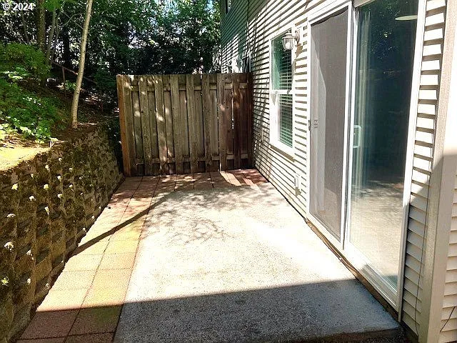 38368 Hood St — Photo 4