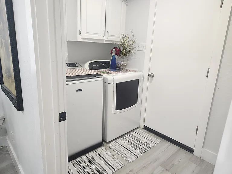 6413 Stilwell Rd — Photo 44
