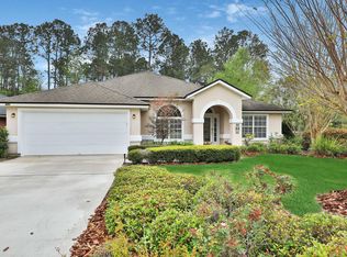 201 Hidden Lake Dr, Saint Johns, FL 32259