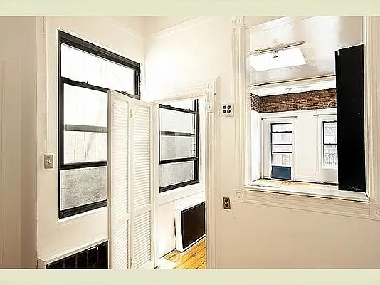 Sold by Stribling | media 8