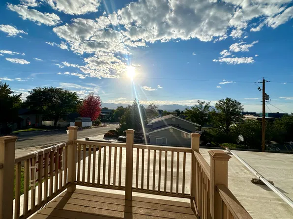 8418 S Mesa Dr, Sandy, UT 84093