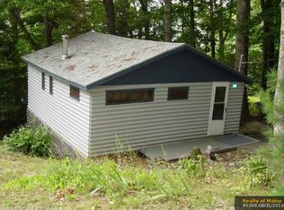 44 Poplar Rd, Holden, ME 04429