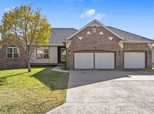 848 Rippling Creek Road, Nixa, MO 65714