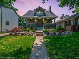 622 Baldwin Ave, Royal Oak, MI