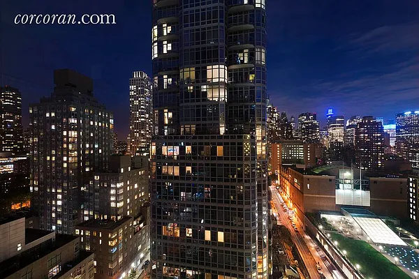 Sold by Corcoran | media 7