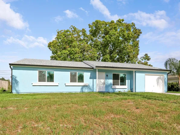 1950 SE Carvalho St, Port Saint Lucie, FL 34983
