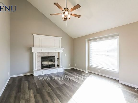 4th image of 714 E 16th St