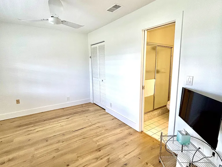 1030 Silk Oak Ter #203 — Photo 11