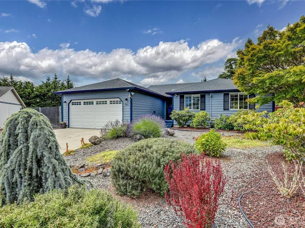 541 Salal Place, Sequim, WA 98382