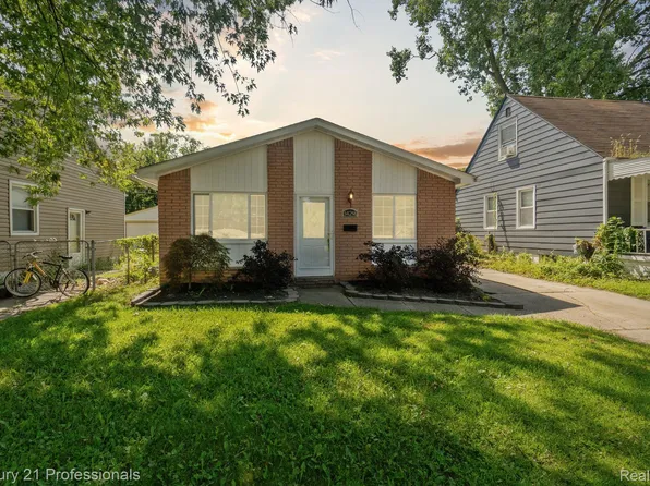 34291 Annapolis St, Wayne, MI 48184