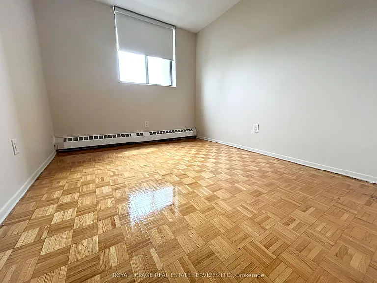 16 Cedarwoods Cres #1104 — Photo 13