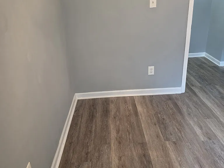 5152 Selene Dr — Photo 29