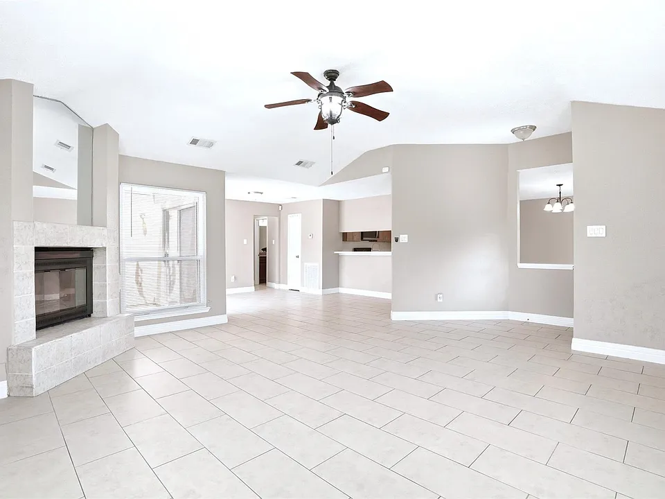 7502 Addicks Clodine Rd
