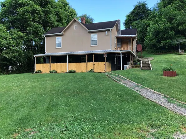 671 Painters Hill Rd, Ivanhoe, VA 24350