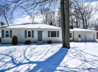 3441 E Pontaluna Rd, Fruitport, MI 49415