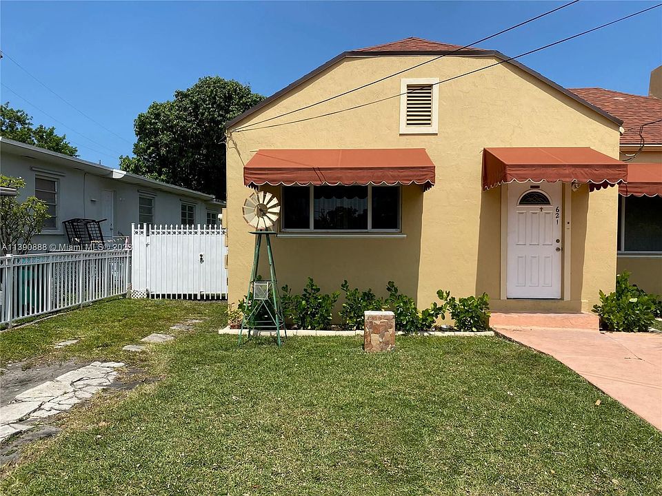 1st image of 621 NW 23rd Pl #621