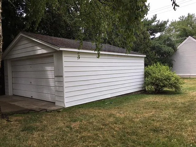 1356 S Bates St — Photo 3