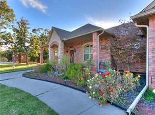 12425 Smokey Rdg, Guthrie, OK 73044