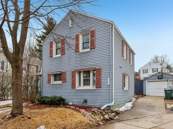 5603 Arbutus COURT, Greendale, WI 53129