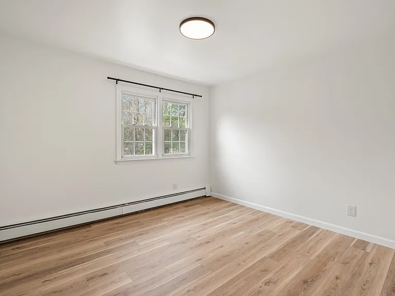 2 Cavasin Dr — Photo 36