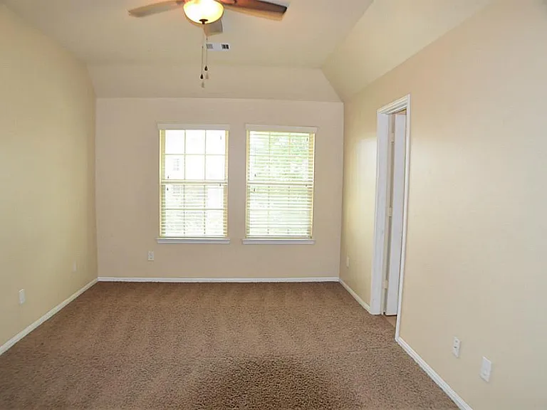 7 Verdin Pl — Photo 25