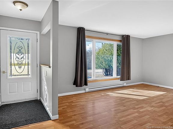 3rd image of 333 Bonney Rd