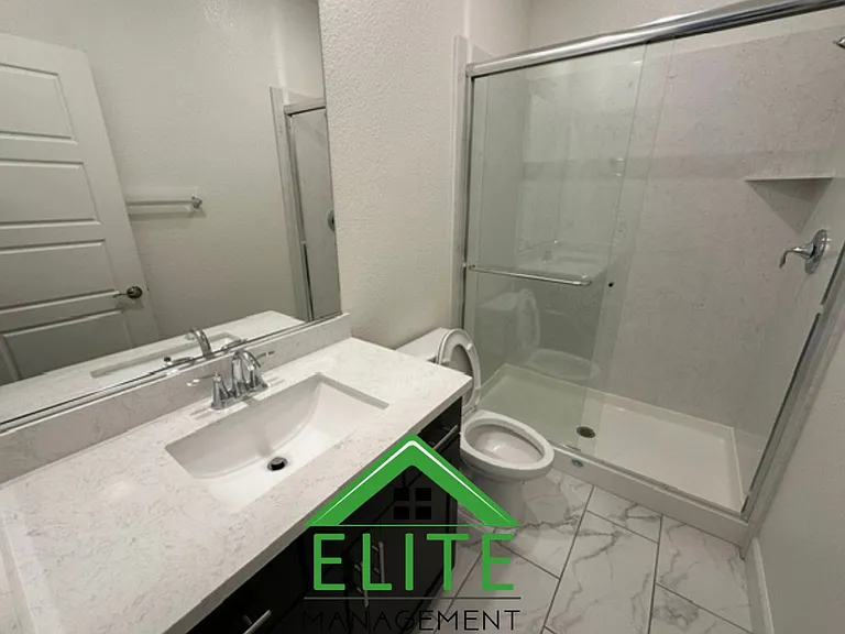 4007 Stanwick Ave — Photo 9