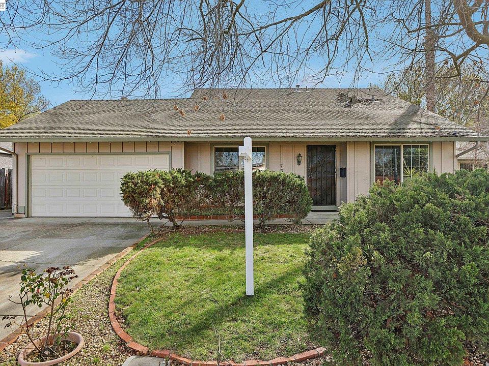 1st image of 731 Del Norte Dr