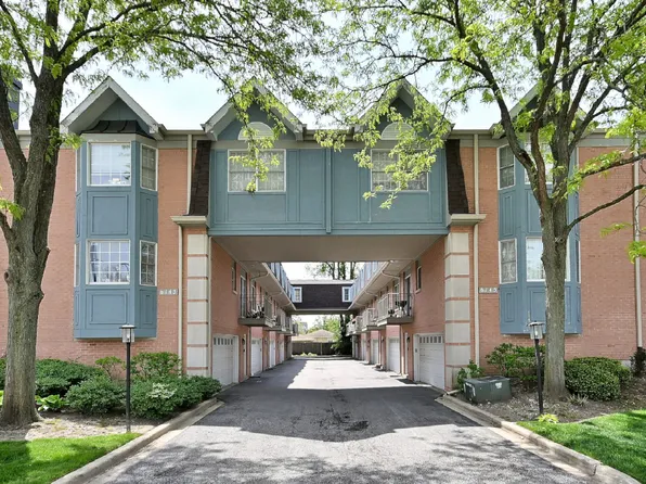 6145 Lincoln Ave #B, Morton Grove, IL 60053