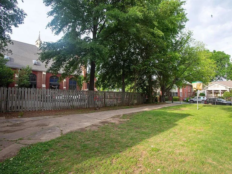 1512 Center St — Photo 23