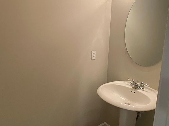 Downstairs Powder Room (1/2 Bathroom)