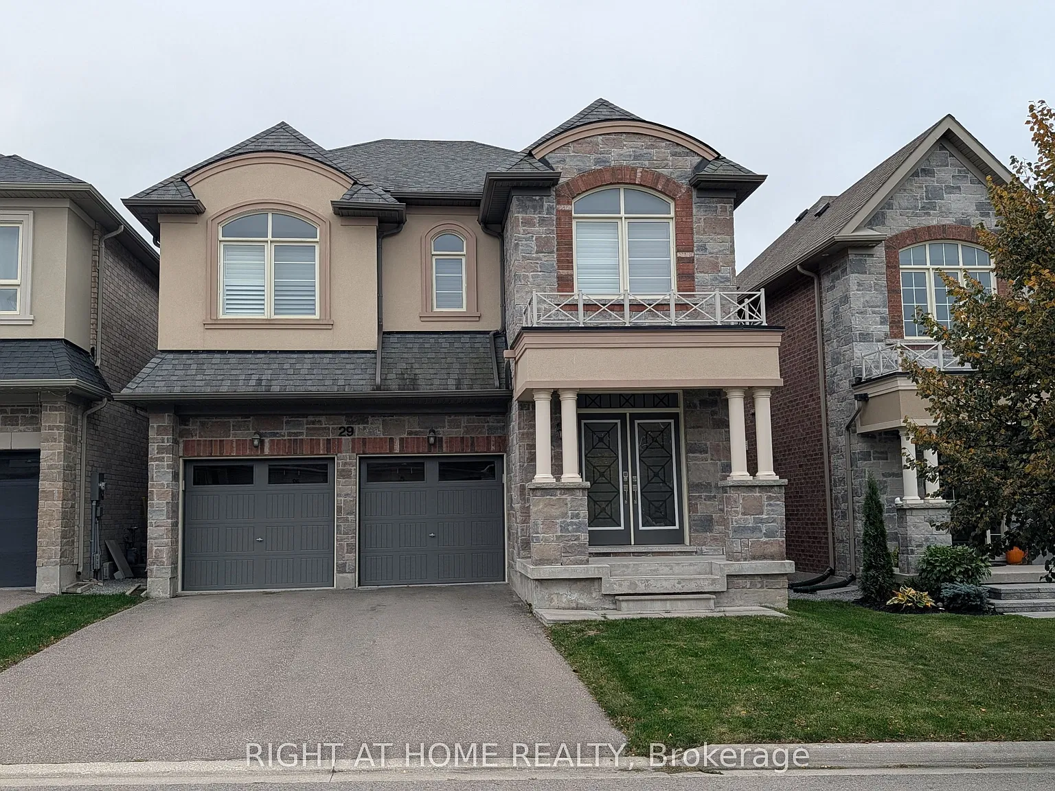 4 bed, $3,500 — Photo 1