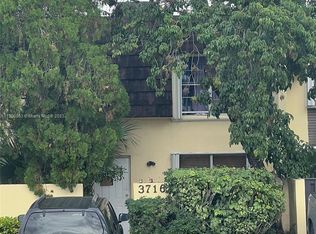 3716 SW 60th Ter #27, Davie, FL 33314