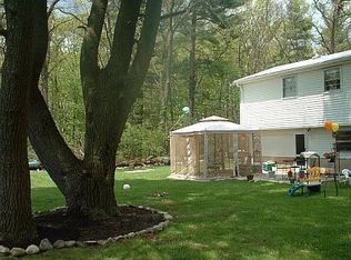 372 High St #B, Randolph, MA 02368