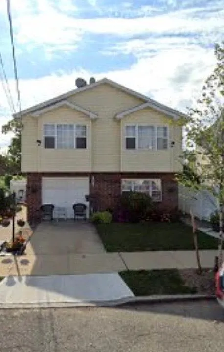 222-30 100th Ave