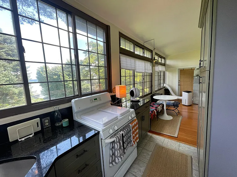 265 River Rd #1 — Photo 4