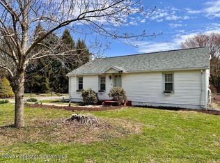 4 E Lemon Rd, Tunkhannock, PA 18657