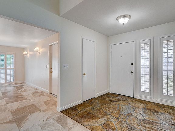 2nd image of 4186 Walhaven Ct