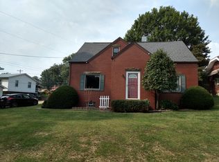 323 Dover Rd NE, Sugarcreek, OH 44681