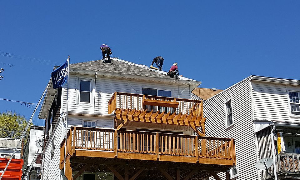 2nd image of 189 Valley St