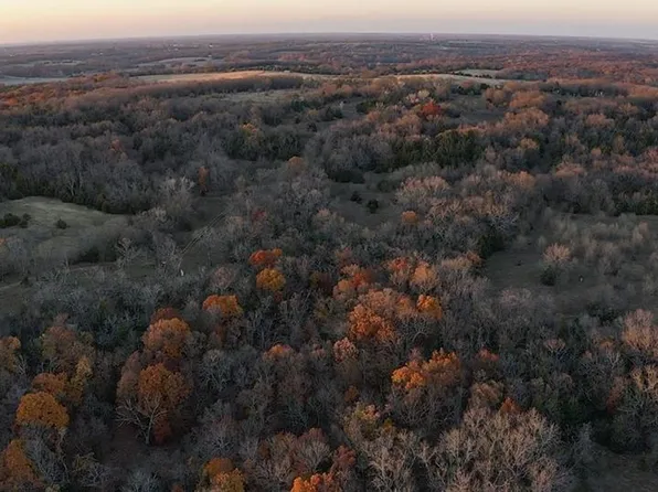 4801 Labette Rd, Rantoul, KS 66079