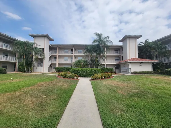 6507 Stone River Rd APT 302, Bradenton, FL 34203