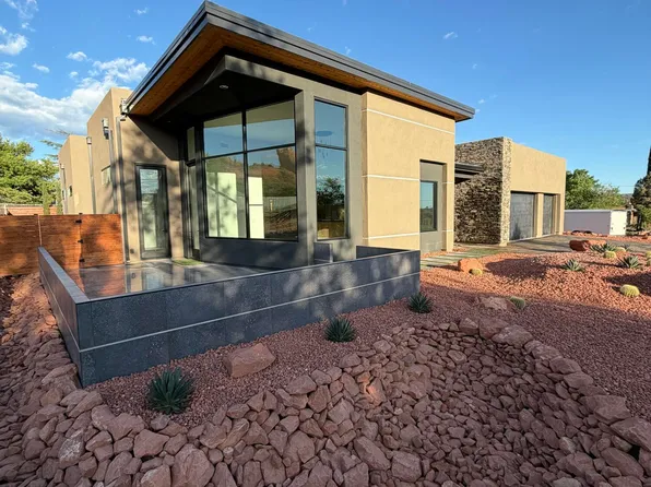 110 BORDEN Drive, Sedona, AZ 86336
